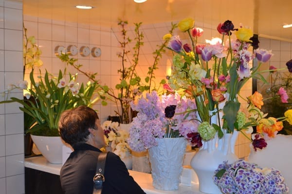 4.15Amsterdam Flower Shops2